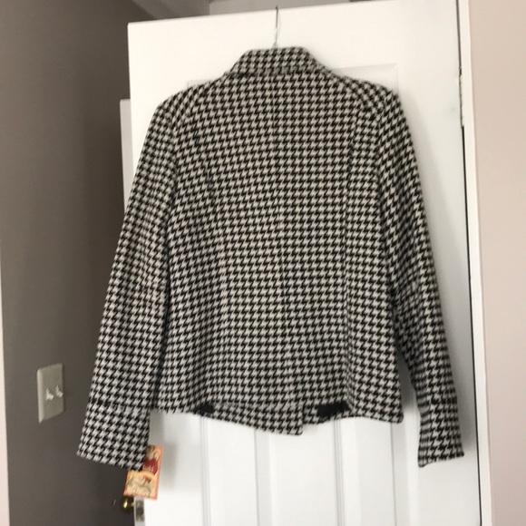 Mudd Jacket - Picture 2 of 2